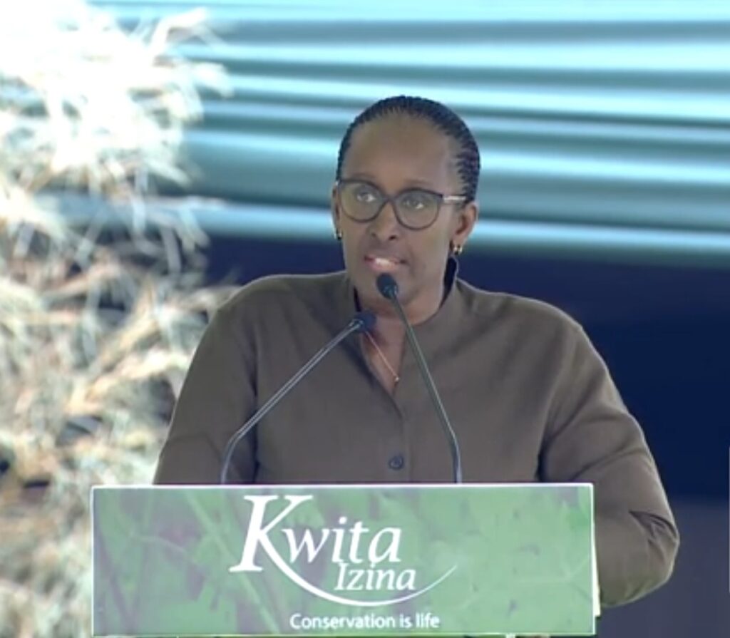 Isi Yahura N’akaga Ibidukikije Bifashwe Nabi- Madamu Jeannette Kagame ...